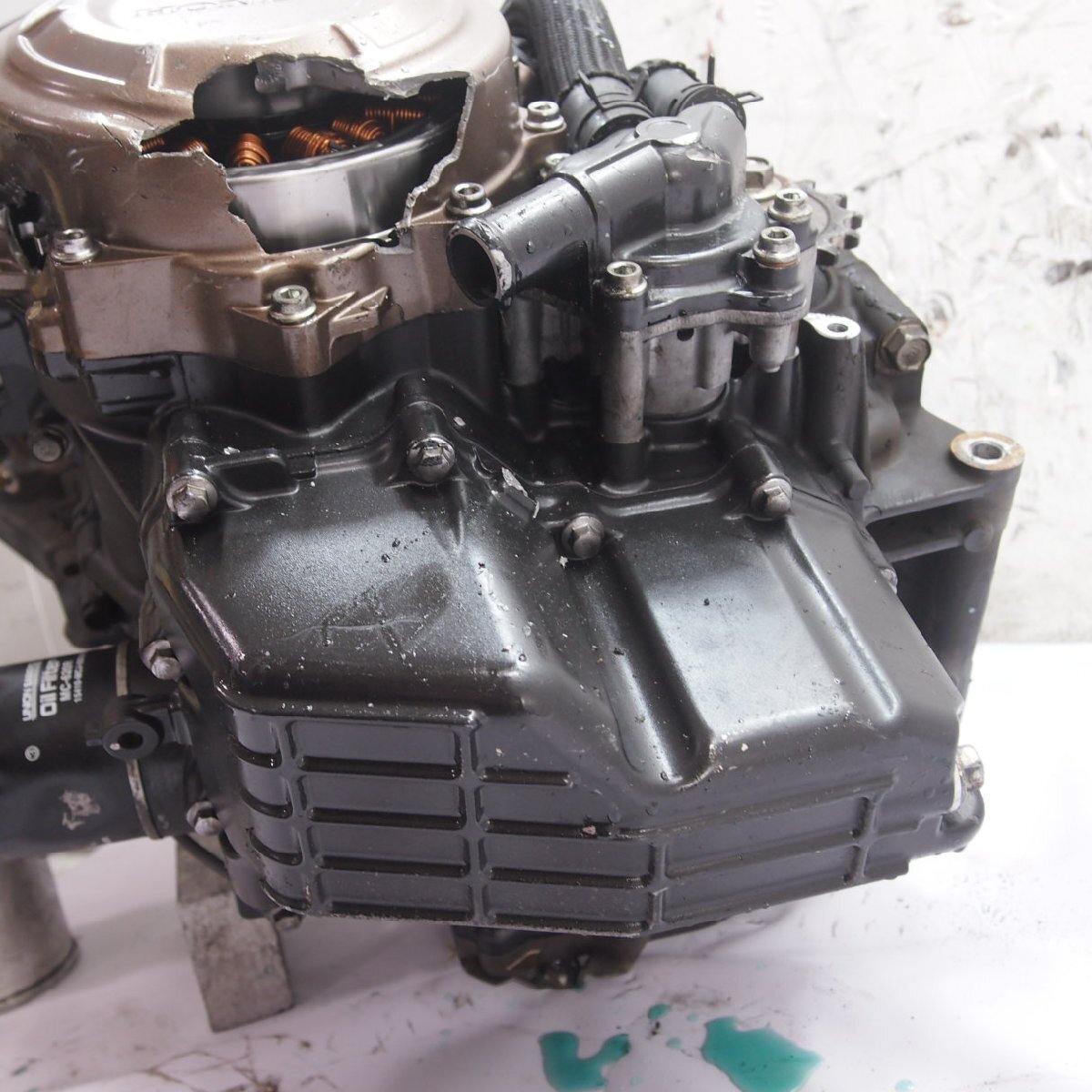 CBR400Rエンジン NC56E-1101 NC56 ピストン クランクケース クラッチ 部品取り CB400X CB400F