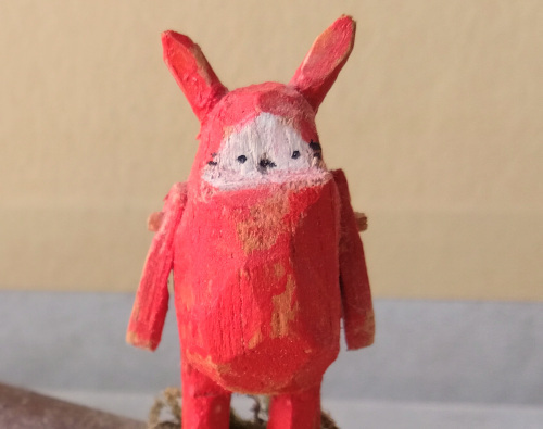 ハンドメイド★民芸品風 だるまっぽいウサギ / 木彫り ミニチュア 手作り 工芸品 送料無料 即決 送料込み 木工 動物 アニマル