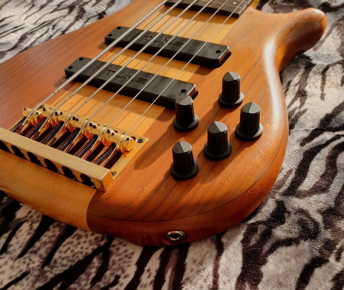 ヤマハ - ベース YAMAHA BB2000 フレットレス黒 激レア！の通販