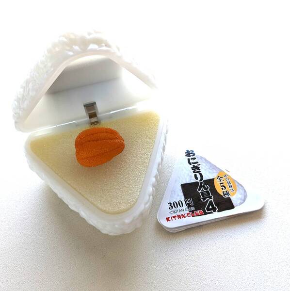 ■最終値下げ!送料無料!おにぎりん具4 ウニ うに 雲丹 カプセルトイ ガチャガチャ 指輪 リング おにぎりんぐ 食品サンプル 寿司■