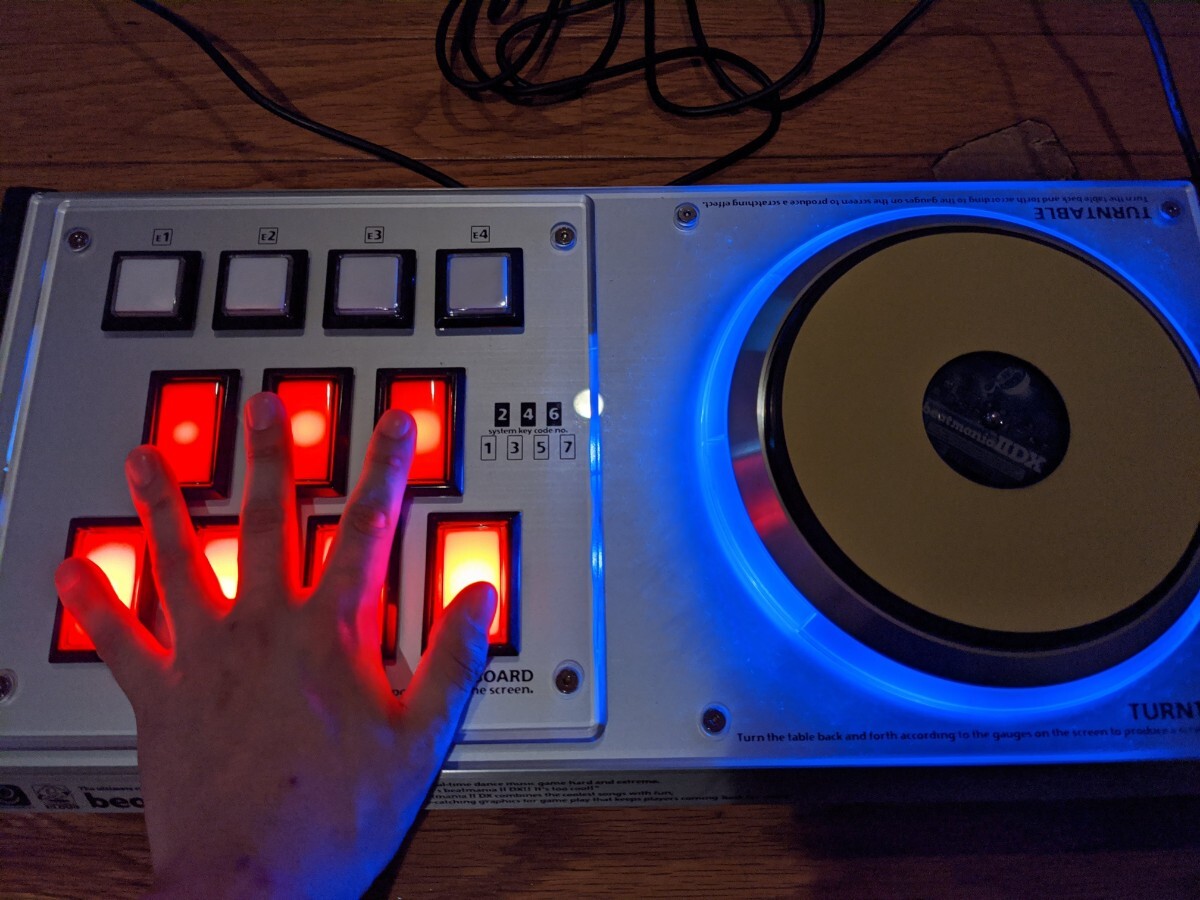 Yahoo!オークション -「iidx コントローラー プレミアム」の落札 Yahoo!オークション -「iidx コントローラー プレミアム」の落札