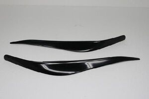 未塗装品アイライン トヨタ ウィッシュ ZGE20W,ZGE22W,ZGE25W,ZGE21G (品番B235)