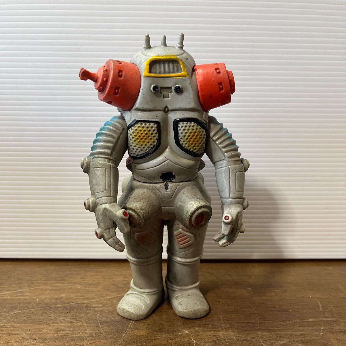 Yahoo!オークション -「キングジョー」(ソフビ) (ビンテージ)の Yahoo!オークション -「キングジョー」(ソフビ) (ビンテージ)の