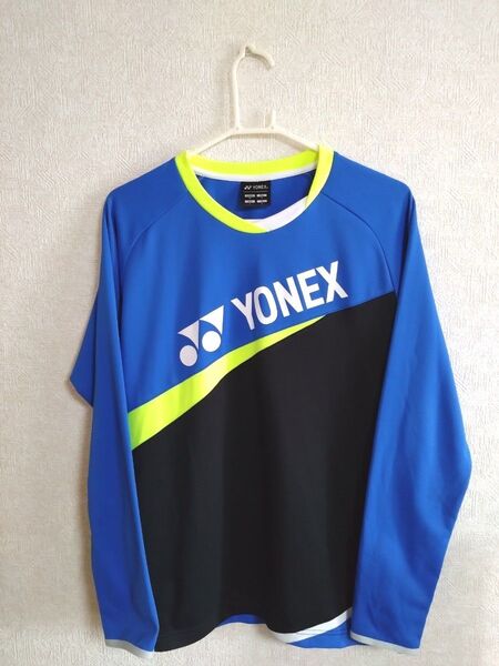 ヨネックスYONEXブルーライトトレーナー