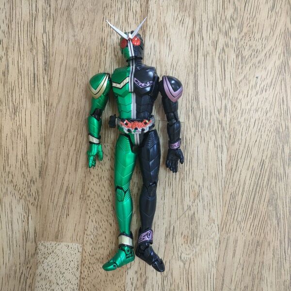 値下げ不可★ 仮面ライダーW ダブル フィギュア 可動 自立可能