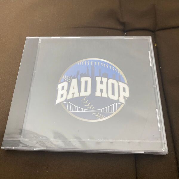 新品未使用(ケースヒビあり)BAD HOP / BAD HOP T-PABLOW