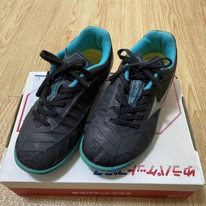 19.0 ミズノ トレーニングシューズ MIZUNO