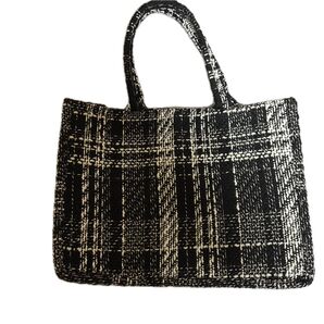 H&M ショッパー トートバッグ 布製 内ポケットあります