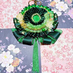 ハンドメイド 痛ロゼットバッグチャーム