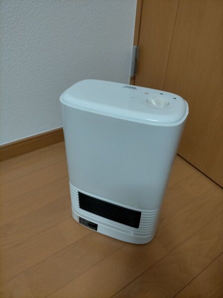 人気!ユアサ セラミックヒーター YA-S1261R(WH)