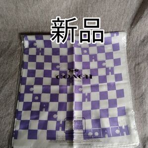 コーチ シルクスカーフ(新品)
