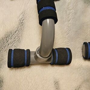 プッシュアップバー 筋力トレーニング