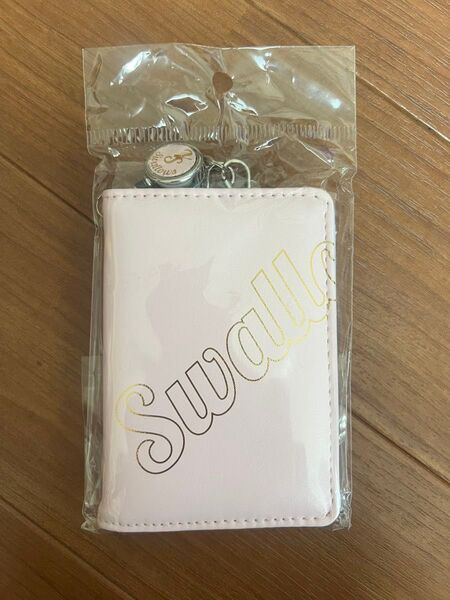 【新品】東京ヤクルトスワローズ LADIES DAY リール付きパスケース