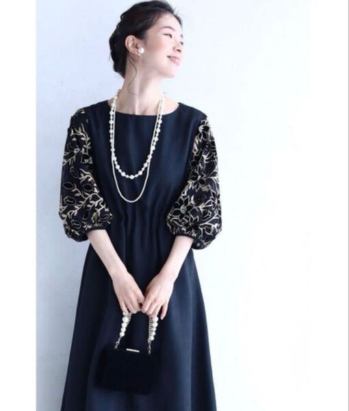 【美品】french pave花刺繍 ワンピース