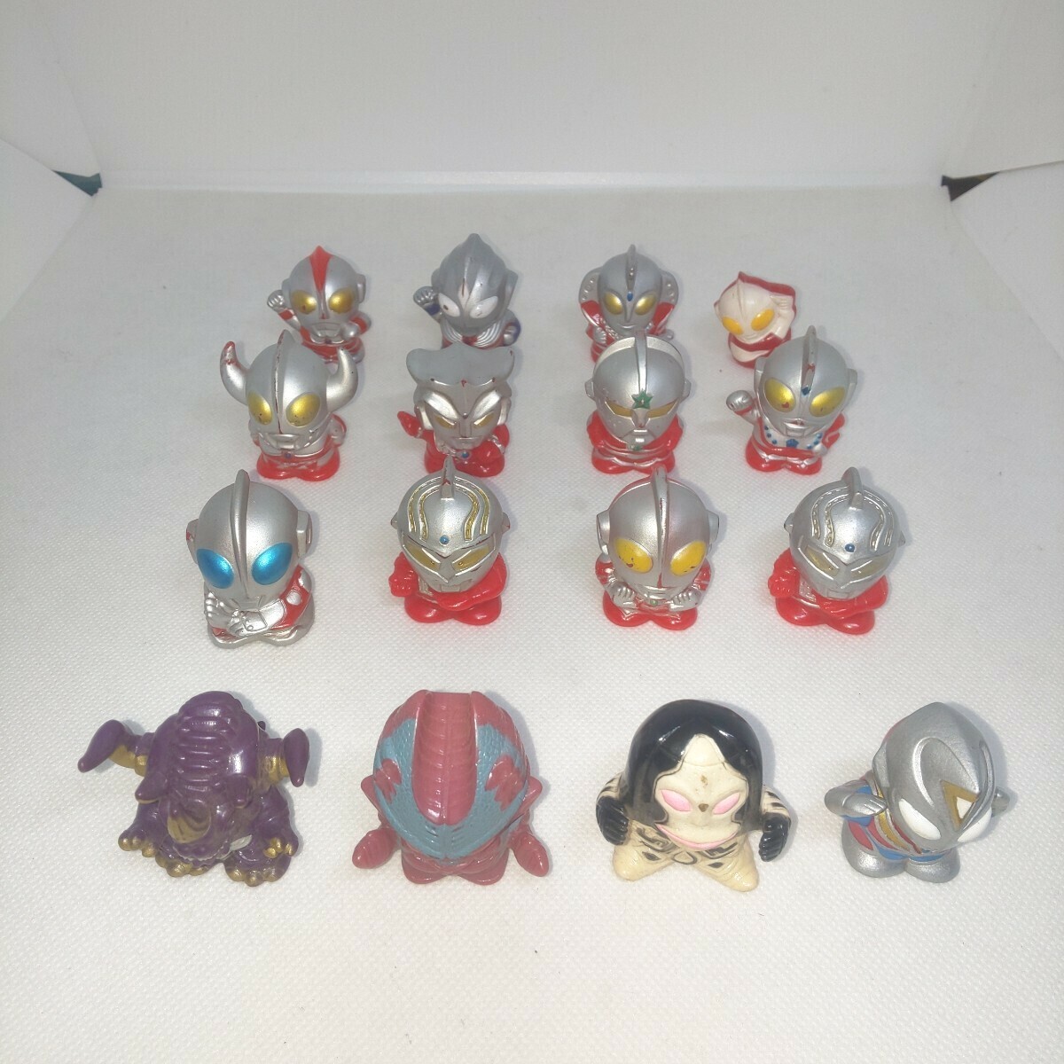 2025年最新】Yahoo!オークション -ウルトラマン指人形セットの