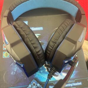 Design for High-End Gamers SY830MV Sound Effect GamIng Headset
