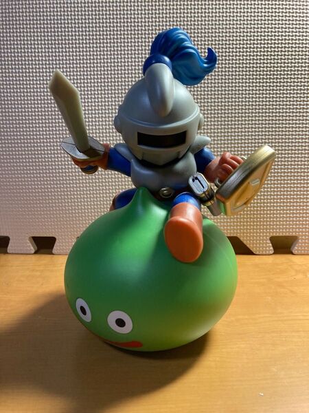 ドラクエスライムナイトフィギュア