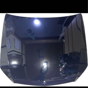 メルセデスベンツ ボンネット