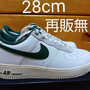 ナイキ ウィメンズ エアフォース1 ロー コマンドフォース "サミットホワイト/ゴージ グリーン"