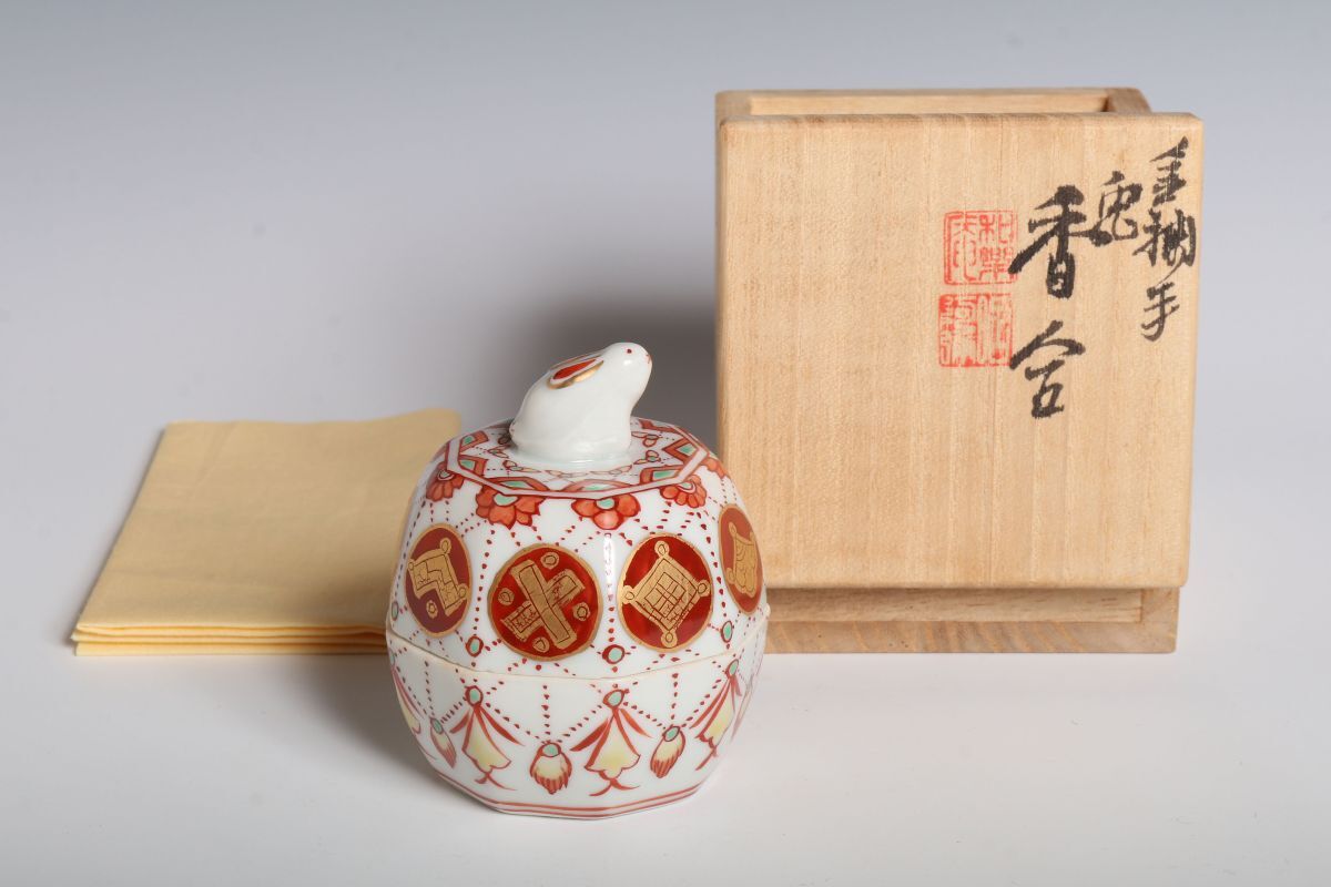 Yahoo!オークション -「茶道具 香合 うさぎ」(香炉、香合) (京焼 Yahoo!オークション -「茶道具 香合 うさぎ」(香炉、香合) (京焼