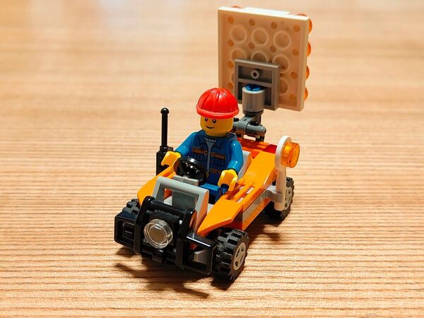 LEGO レゴシティ 30357 シティロードウォーカー ②
