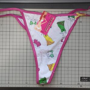 中学生高校生むけのプリントTバックパンティショーツ白地にワンピース柄プリント