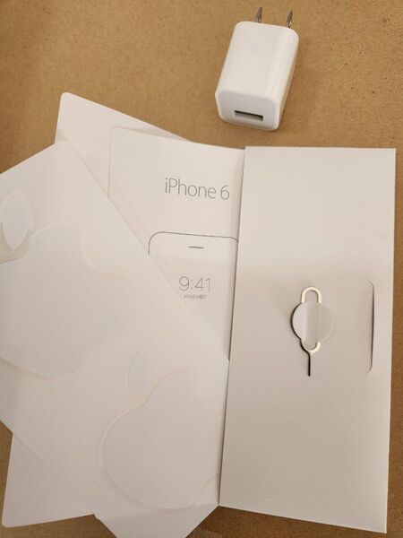 Apple純正 5W USB電源アダプタ simピン アップルステッカー