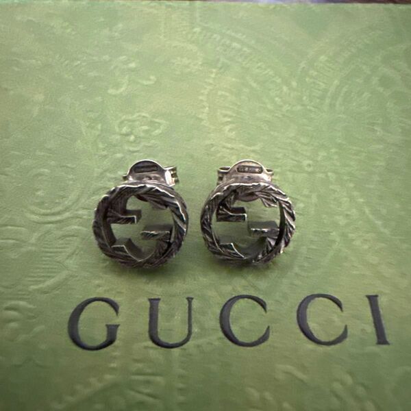 GUCCI ピアス 両耳 箱あり silver925