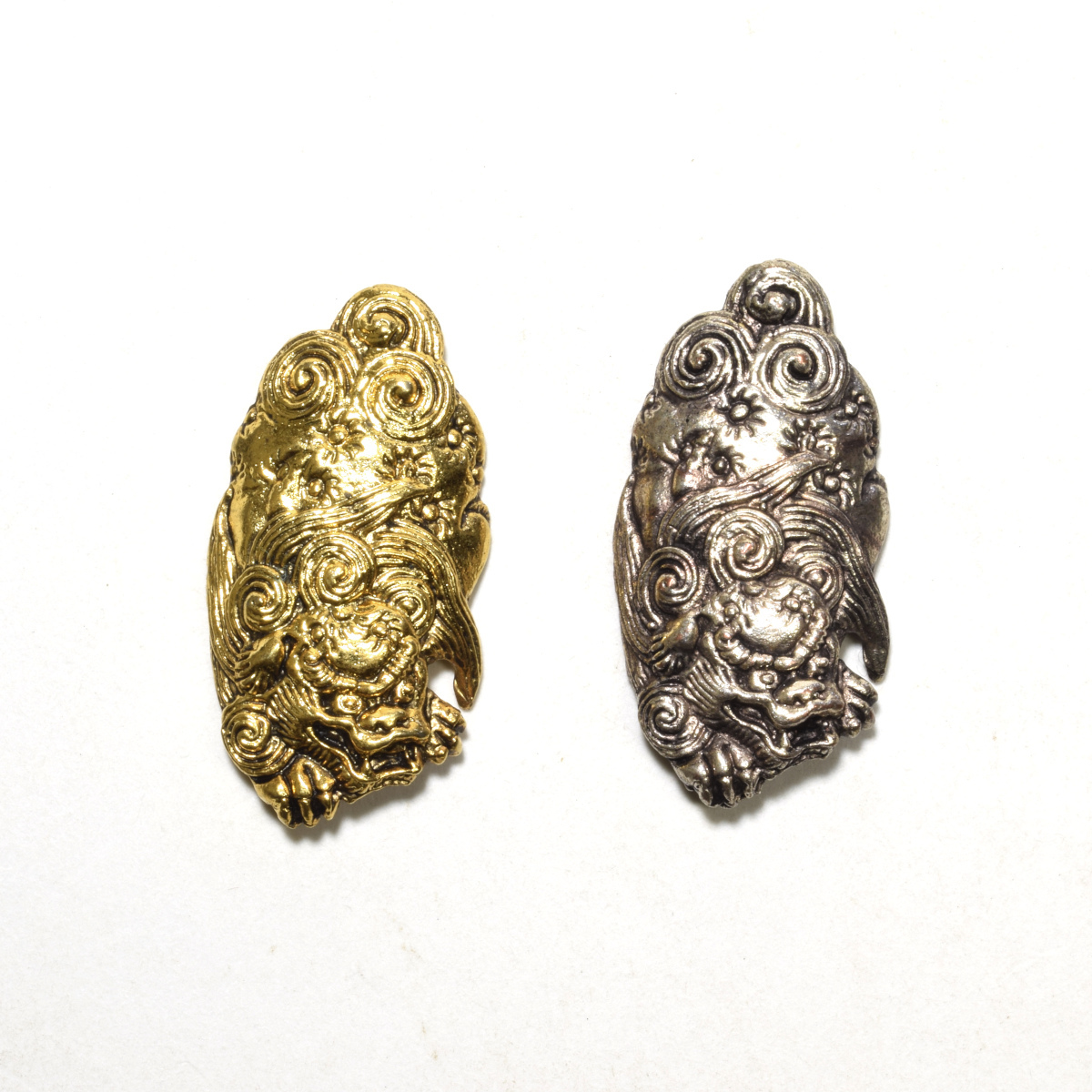 Yahoo!オークション -「目貫 獅子」(鍔、刀装具) (武具)の落札 Yahoo!オークション -「目貫 獅子」(鍔、刀装具) (武具)の落札