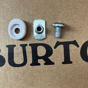 バートン ビンディング用ビスセット 白