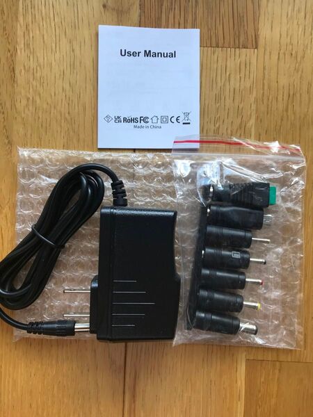 5V 2A ACアダプター10W AC to DC汎用安定化電源 外径5.5mm 内径2.1mm HUB 変換プラグ