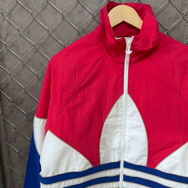 最終 アディダスオリジナル ナイロンジャケット Mサイズ メンズ ウィメンズ トラックジャケット ウインドブレーカー adidas