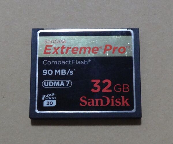 SanDisk コンパクトフラッシュ Extreme PRO 32GB