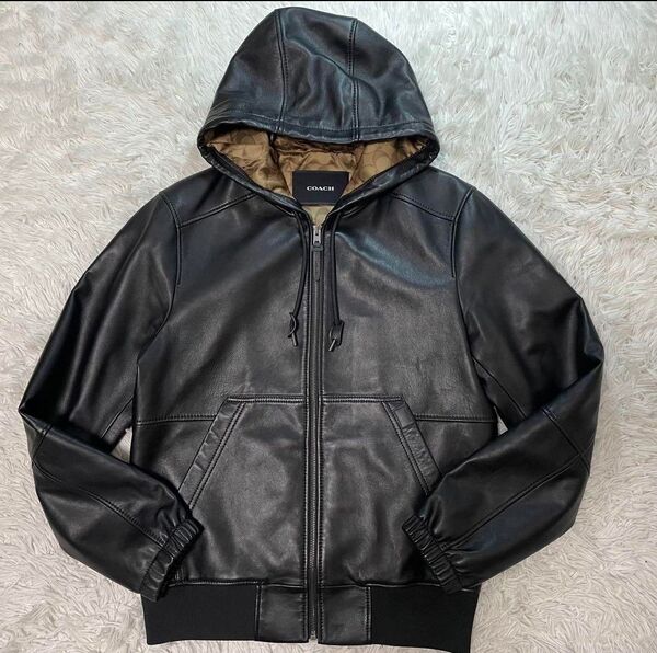 価格相談可!【送料無料】コーチ COACH レザーパーカー ラムレザー 裏地シグネチャー 羊革 ジャケット 表記XS 日本サイズM