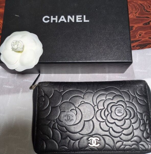 CHANEL 長財布 カメリアエンボス ココマーク