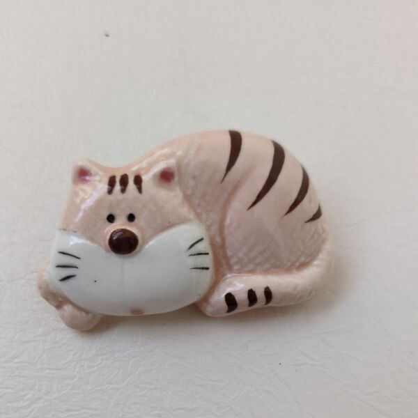 昭和レトロ 内藤ルネ ブローチ 猫