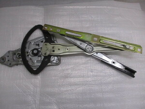 M Benz R129 left L door regulator 1297200746