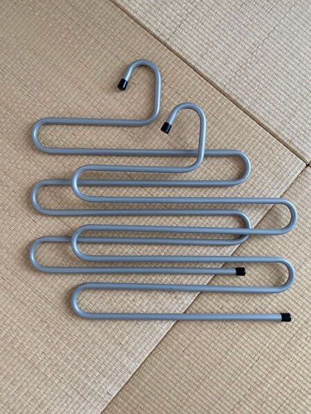 IKEA ハンガー 2本セット