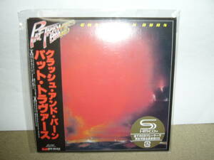 名手Pat Thrall/Tommy Aldridge参加 全盛期Pat Travers Band 傑作「Crush and Burn」日本独自リマスター紙ジャケSHM-CD仕様盤 未開封新品。