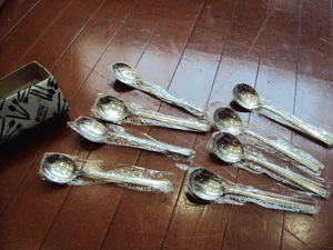 & unused goods!LUCKYWOOD18-12. desert spoon 8ps.