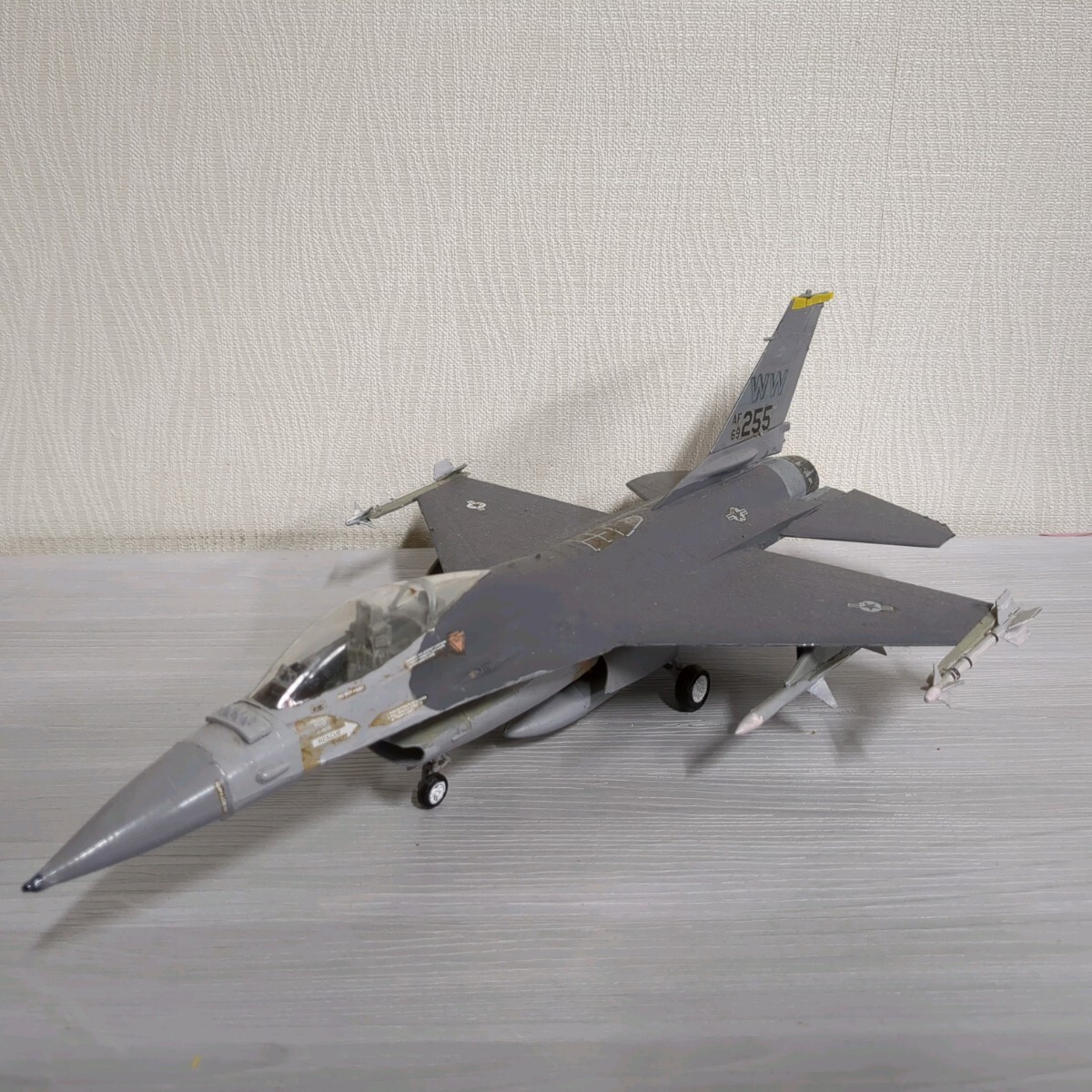Yahoo!オークション -「f16」(完成品) (航空機)の落札相場・落札価格 Yahoo!オークション -「f16」(完成品) (航空機)の落札相場・落札価格