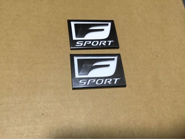 Fスポーツエンブレム純正部品