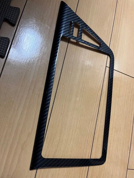 C-HR☆9インチナビ用パネルカバー☆カーボン柄【未使用】
