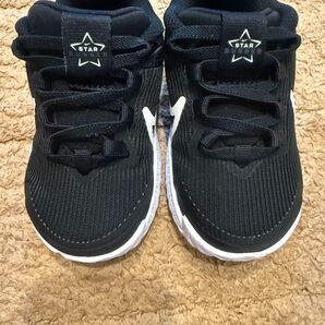 NIKE ナイキ ブラック スニーカー11cm