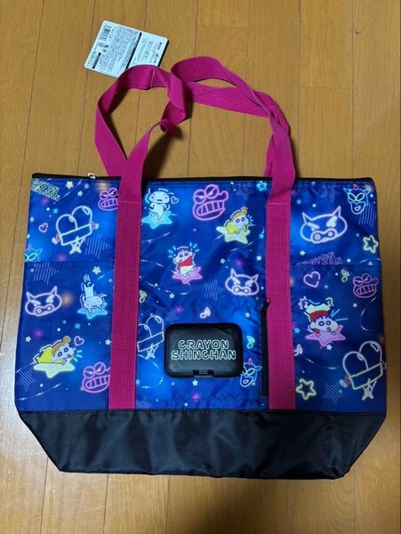 クレヨンしんちゃん ウエットティッシュ付きトートバッグ