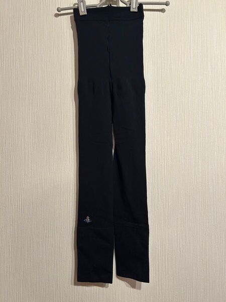 ヴィヴィアンウエストウッド レギンス6分丈 M-L 黒