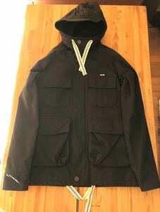 MAISON KITSUNE mountain parka 