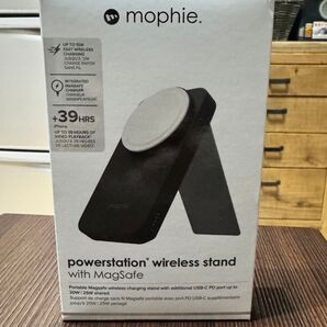 mophie Magsafe対応モバイルバッテリー