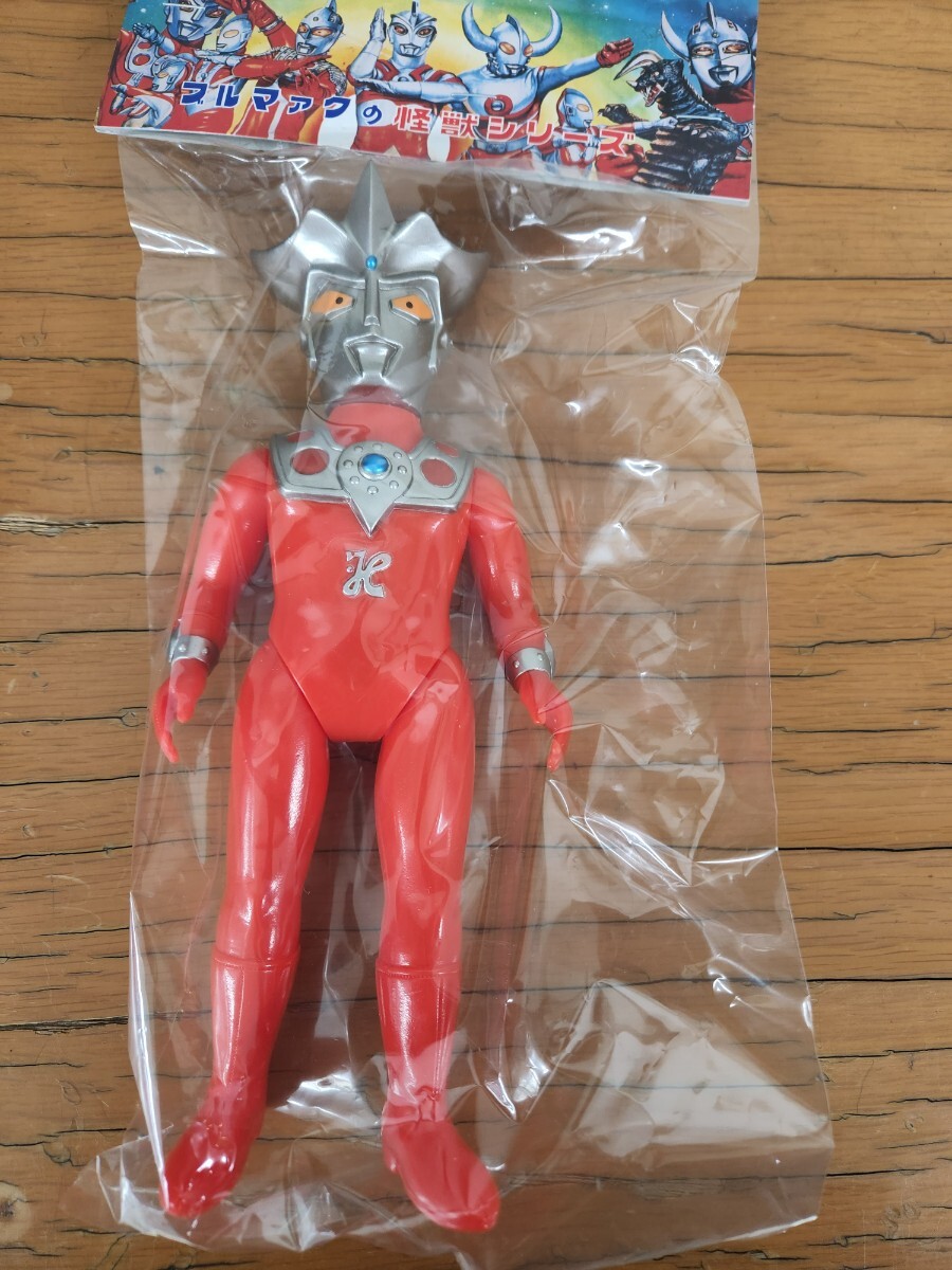 Yahoo!オークション -「ブルマァクソフビ」(ウルトラマンレオ Yahoo!オークション -「ブルマァクソフビ」(ウルトラマンレオ