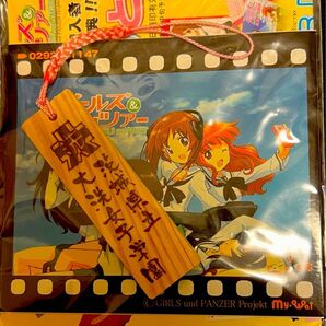 ガールズパンツァー 木札ストラップ ステッカー シール